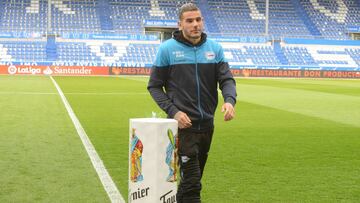 Theo Hern&aacute;ndez es un hombre vital en el Alav&eacute;s.