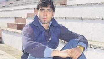 <b>ILUSIONADO. </b>Crespo, una nueva joya de la cantera sevillista, espera pacientemente la oportunidad de debutar con el primer equipo.