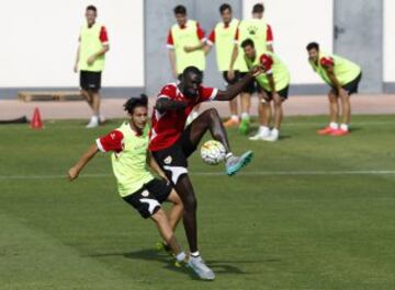 1,95m. Rayo Vallecano.