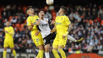 03/04/22 PARTIDO PRIMERA DIVISOIN JORNADA 30
VALENCIA CF - CADIZ CF
RUBEN SOBRINO JOSE LUIS GAYA ALVARO NEGREDO