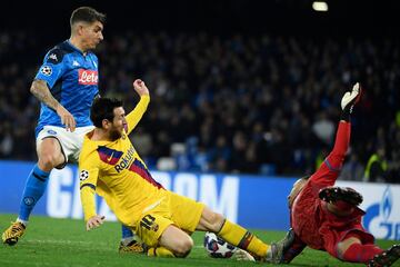 Leo Messi y David Ospina.