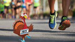 Thanksgiving has long been known as a day for feasting, but for some people, this holiday is also a time for burning calories, not consuming them.