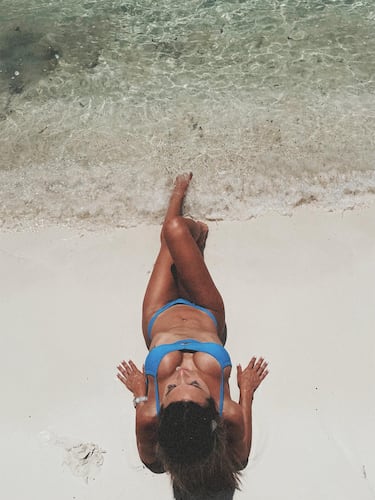 Vinicius Jr hits the beach with friends: the rich and famous on vacation