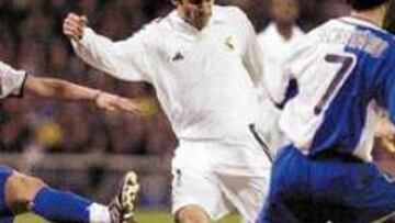 <b>GOLAZO.</B> El argentino Santiago Hernán Solari dejó los tres puntos en Bernabéu con un auténtico golazo.