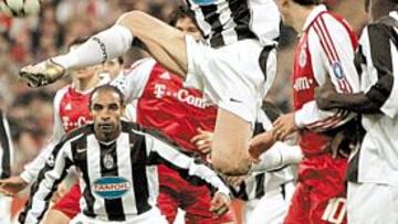 <b>GIGANTE.</b> Ibrahimovic es el gran peligro de la Juventus.