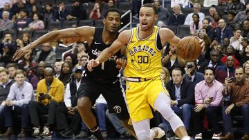 Jan 24, 2019; Washington, DC, USA; Golden State Warriors guard Stephen Curry (30) drives to the basket as Washington Wizards forward Trevor Ariza (1) defends in the fourth quarter at Capital One Arena. The Warriors won 126-118. Mandatory Credit: Geoff Burke-USA TODAY Sports