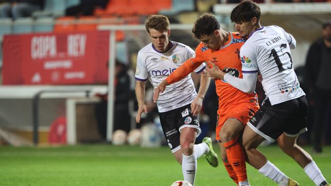 Pablo Durán: “Tengo que aprender mucho de Douvikas y Borja Iglesias”