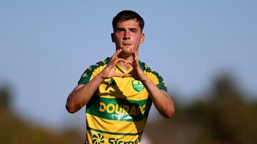 El debut soñado de un chileno en Brasil: ¡hizo un triplete!