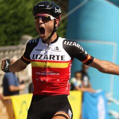 Iñigo Elosegui saltará a profesionales con el Movistar