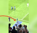 De esos gestos de Pep en el Bernabéu que se recordarán durante mucho tiempo: ojo al escudo