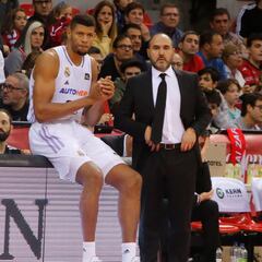 Tavares mejora y puede jugar el tercero en Belgrado