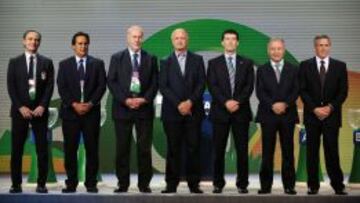 Cesare Prandelli (Italia), Edy Etaeta (Tahití), Vicente del Bosque, Luiz Felipe Scolari (Brasil), José Manuel de la Torre (México),Alberto Zaccheroni (Japón) y Óscar Tabárez (Uruguay), los técnicos de las selecciones que ya se han clasificado para la Confecup.