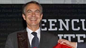 Zapatero no asistirá a la final del Mundial y recibirá a la selección el lunes