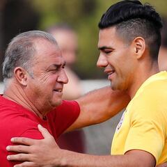 Fatih Terim, técnico de Falcao, da positivo por coronavirus