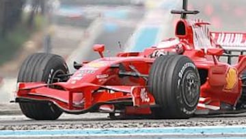 Raikkonen marca el ritmo el segundo día de pruebas en el Paul Ricard