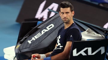Djokovic no ser¨¢ deportado hoy pero ser¨¢ detenido ma?ana