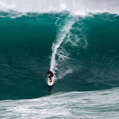 Nic Lamb, sobre La Vaca: “Esta ola gigante es brutal, cómo crece de la nada”