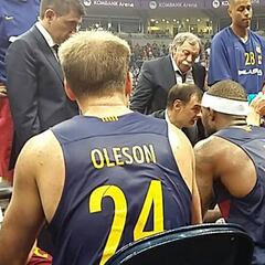 El Barcelona sale quemado del infierno de Belgrado