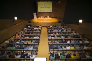 El auditorio Alfredo Krauss de Las  Palmas acogió el encuentro con los Ases.