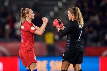 4-0 fue el marcador final y quien abrió el marcador en este cotejo fue Rose Lavelle apenas al minuto 5