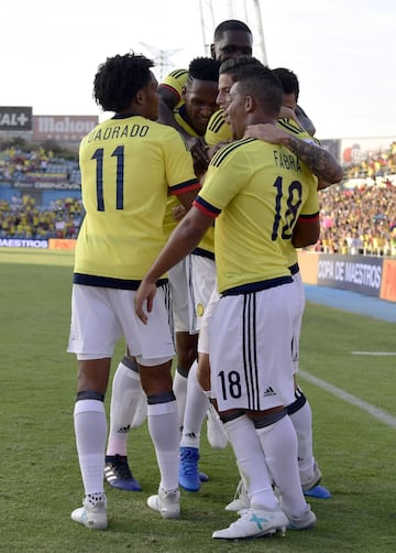 Colombia muestra buen fútbol ante Camerún