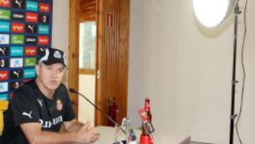 Aguirre se muestra satisfecho por la confección de la plantilla.