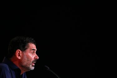 Chivas stand by Paunovic as fans push for sacking
