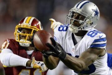 Dez Bryant, receptor de Dallas Cowboys, no ha sido ese receptor que luchaba por ser el mejor de la liga desde que regresó de la lesión. Aunque la baja de Tony Romo no le ayuda en nada.  

