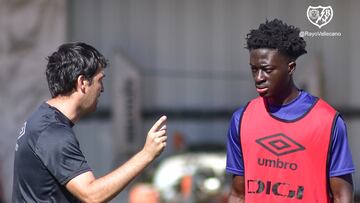 Abdul Mumin, en un entrenamiento con el Rayo Vallecano.