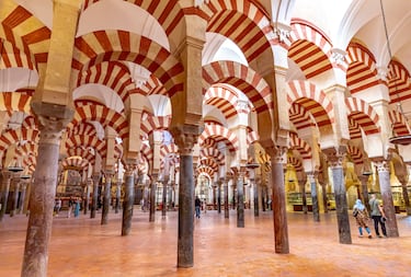 Estos son los destinos ms populares entre los espa?oles para viajar esta Semana Santa