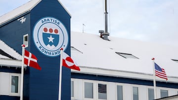 FILE PHOTO: Danish, Greenlandic and U.S. flags fly at the Danish armed forces' Arctic Command in Nuuk, Greenland, March 14, 2025. Ritzau Scanpix/Mads Claus Rasmussen/via REUTERS ATTENTION EDITORS - THIS IMAGE WAS PROVIDED BY A THIRD PARTY. DENMARK OUT. NO COMMERCIAL OR EDITORIAL SALES IN DENMARK./File Photo