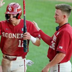 Can Oklahoma win both the men’s and women’s College World Series this year?