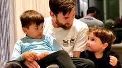 Messi, relax con &quot;sus chicos&quot; y en el cumple de su hermano