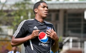 Orlando Berrío estuvo en Millonarios y no brilló de la manera que lo hizo en Nacional. Jugó 17 partidos y no marcó con el equipo azul en 2012