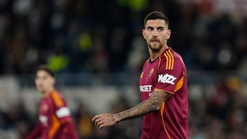 Soccer Football - UEFA Europa League - Round of 16 - Second Leg - AS Roma v Bologna - Stadio Olimpico, Rome, Italy - March 19, 2026 AS Roma's Lorenzo Pellegrini looks on REUTERS/Matteo Ciambelli