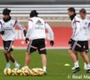 Kroos jugará, "aunque está cansado", y Khedira es baja