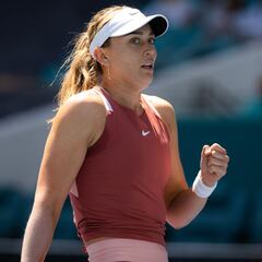 Swiatek sube al uno y Badosa sigue haciendo historia