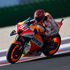 39 vueltas para empezar de Márquez en su regreso 100 días después