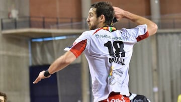 El internacional cordobés Carlos Molina ficha por el Magdeburgo