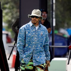 Lewis Hamilton a Checo Pérez: “Red Bull no lo está ayudando del todo”