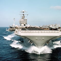 China da una nueva lección con este miniportaaviones: lleva una catapulta de origen estadounidense y es único en todo el mundo