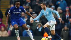 Manchester City v Everton - Etihad Stadium, Manchester, Britain - December 15, 2018  Manchester City&#039;s Bernardo Silva in action with Everton&#039;s Yerry Mina