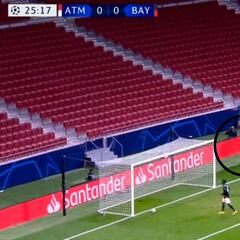 Pues ya la conoce el campeón de Europa: la famosa y patentada 'jugada de Llorente'