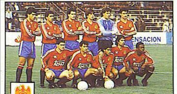 El 'Chamaco' Bustos, segundo abajo y de izquierda a derecha, empezó en Unión Española, junto al Coto Sierra. Posteriormente, actuó en Everton y se retiró en forma temprana del fútbol.