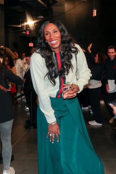 Lisa Leslie, exjugadora estadounidense de baloncesto que disputó 12 temporadas en la WNBA.