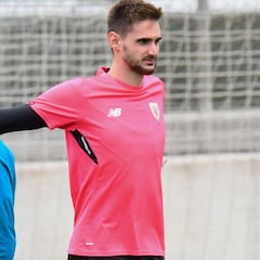 Ezkieta rescinde con el Athletic para fichar por el Racing