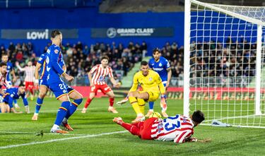 Ocasión del jugador rojiblanco Nico González. 
