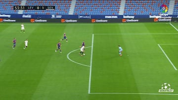 El golazo de En-Nesyri que mantiene al Sevilla en la lucha