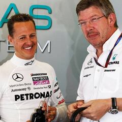 Schumacher aceptó regresar a F1... mientras tomaba cervezas