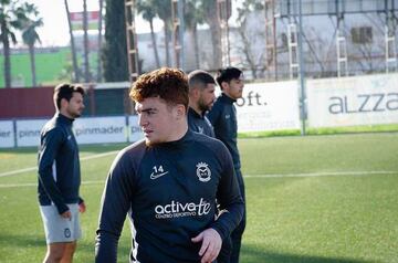 El canterano de Universidad de Chile partió al Unión Deportiva Montijo aún sin haber debutado en el equipo profesional de los azules. Hoy busca su oportunidad en la Tercera División de España.